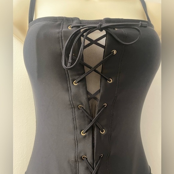 La Blanca by Rob Beattie Black One-Piece Bathing Suit, Lace Front Closure Size 6 - Picture 3 of 7